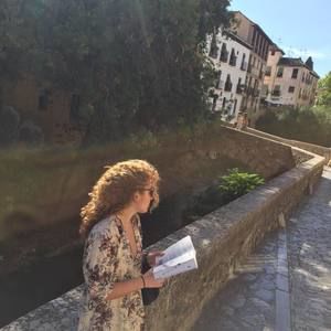 Meet your Posher, Anna